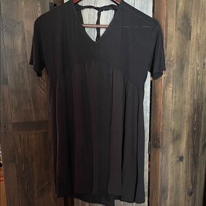 Olivia Rae Black Short Sleeve Top